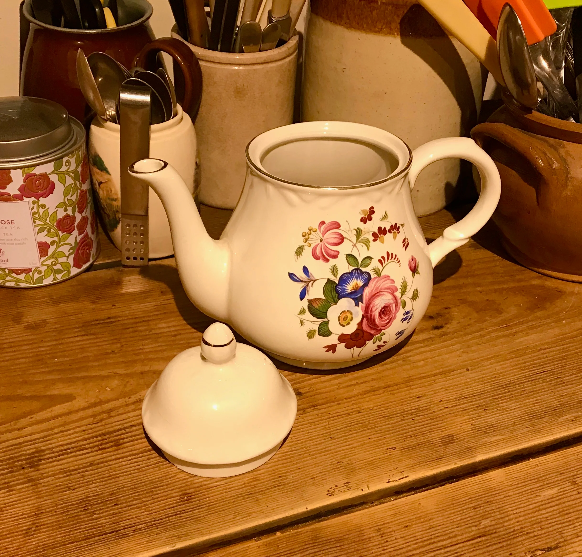 Arthur Wood & Sons Staffordshire Vintage China Teapot 6096 - Image 4